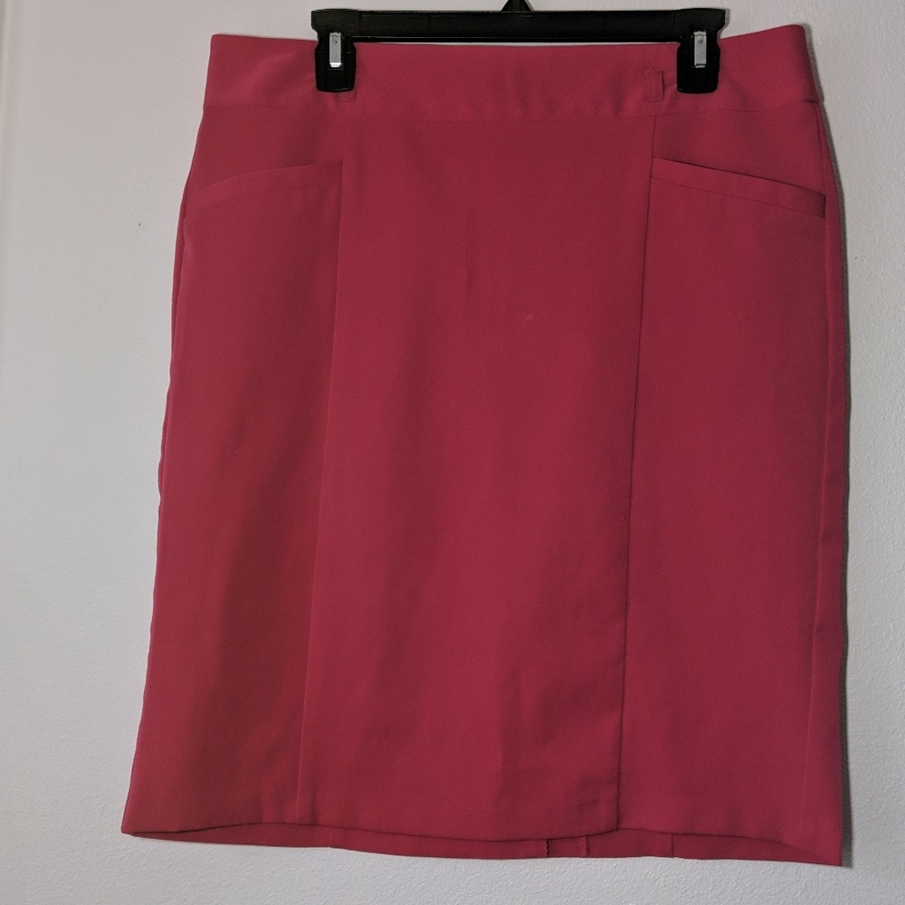 New York & Co size 12 pink pencil skirt!